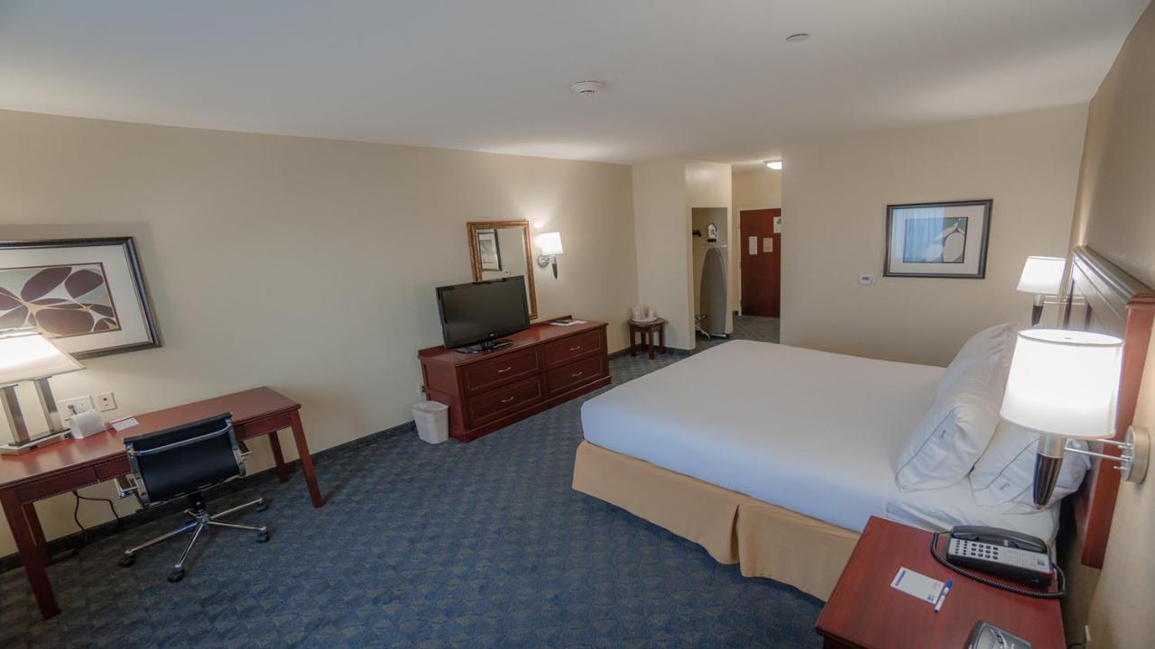 Holiday Inn Express Hotel & Suites Pampa By Ihg Oda fotoğraf