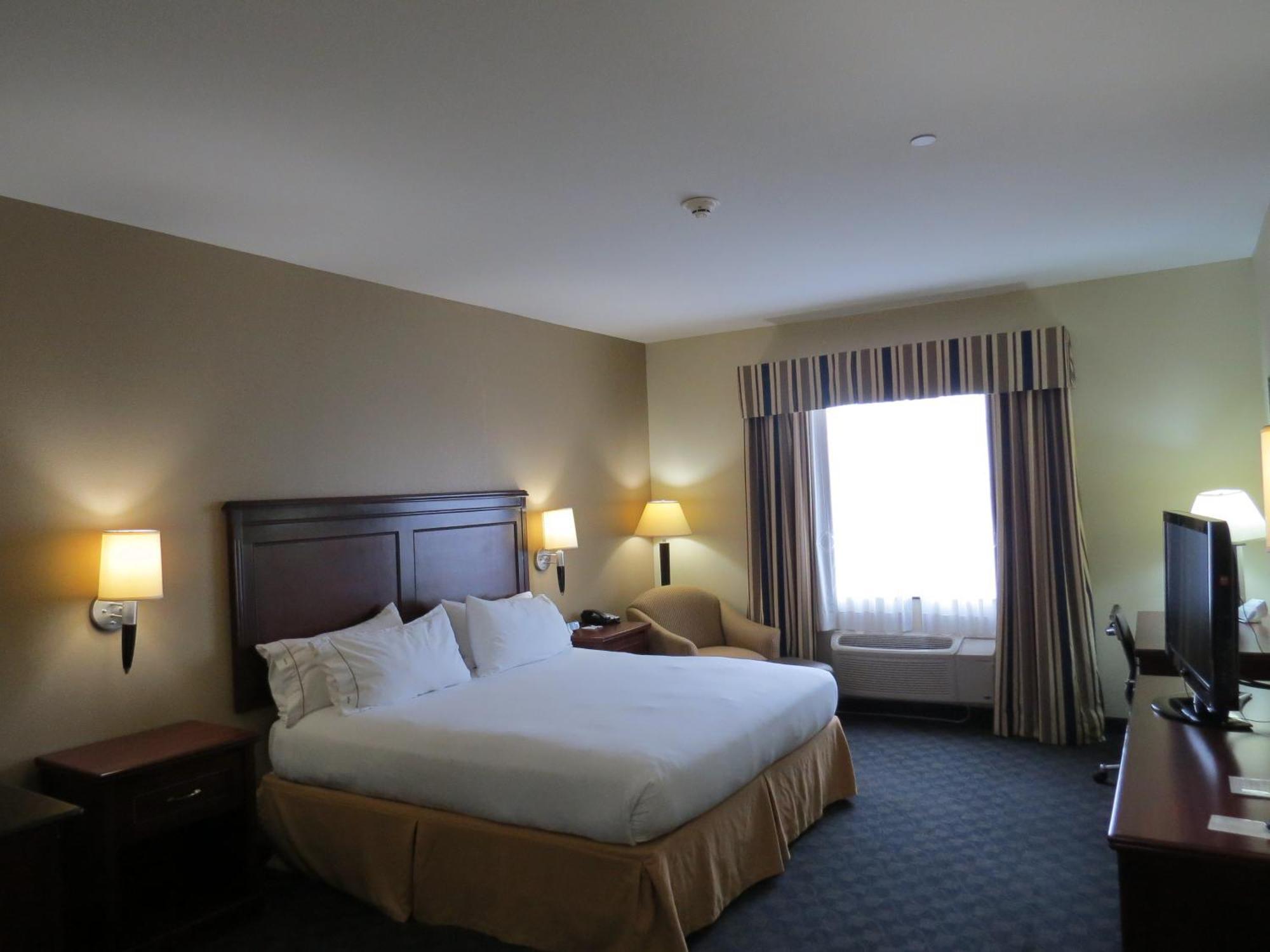 Holiday Inn Express Hotel & Suites Pampa By Ihg Dış mekan fotoğraf