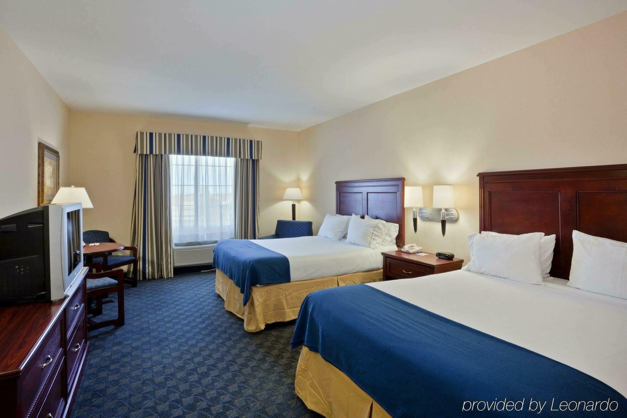 Holiday Inn Express Hotel & Suites Pampa By Ihg Dış mekan fotoğraf